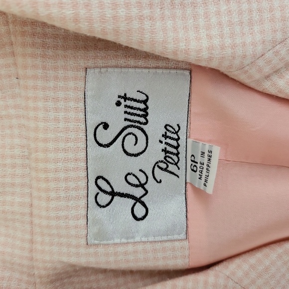 Le Suit Petite Pink Checkered 2 Piece Skirt & 4 Button Front Blazer Suit Size 6P - Picture 9 of 10